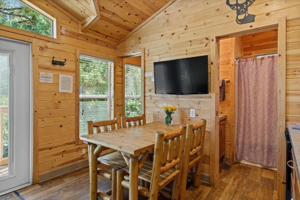 Adorable Little Cabin #21 Kernville Exterior photo