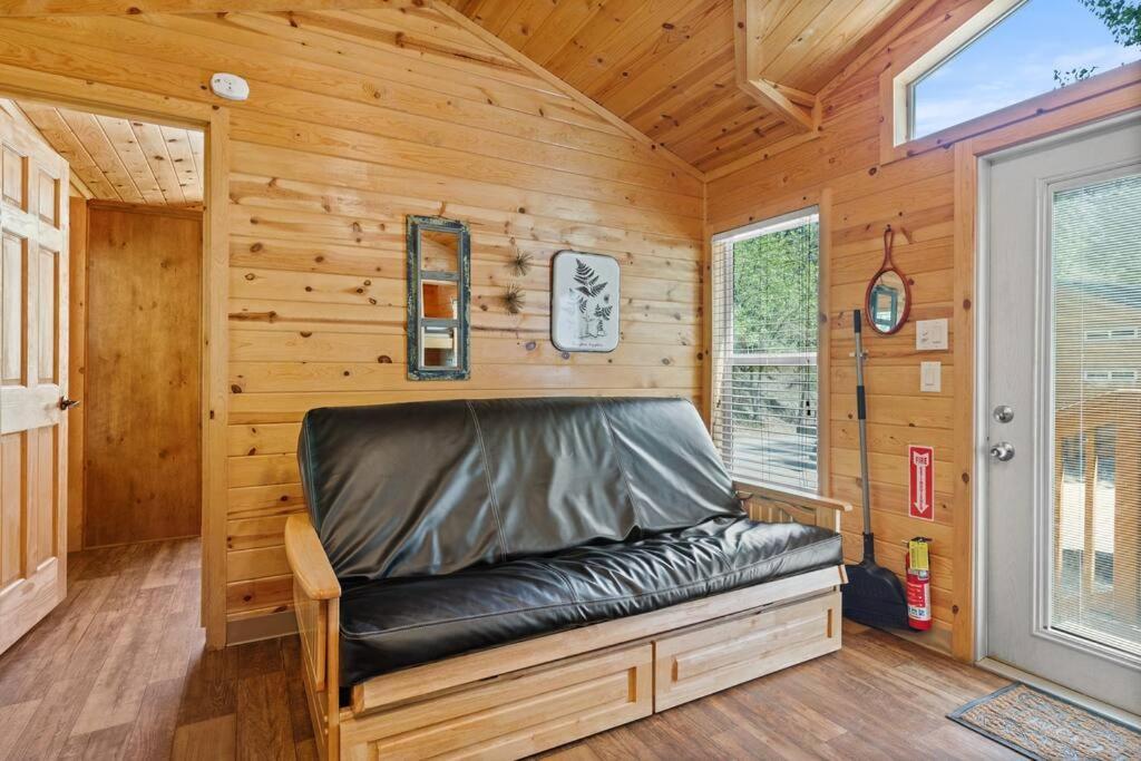 Adorable Little Cabin #21 Kernville Exterior photo