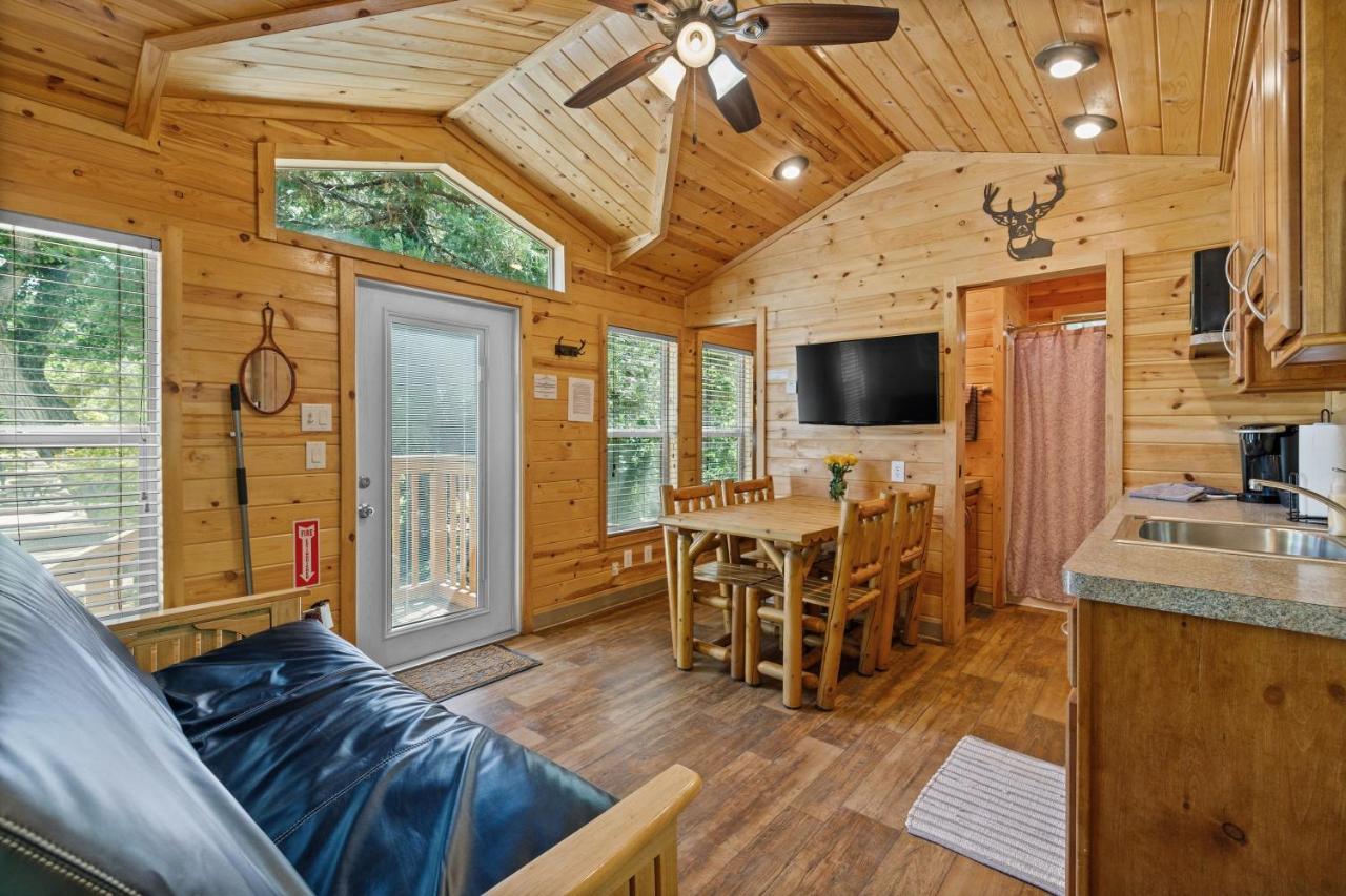 Adorable Little Cabin #21 Kernville Exterior photo